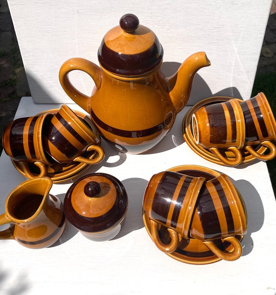 GIEN vintage herfst Frans servies bruin okergeel jaren 70, N, Overige stijlen, Aardewerk, Compleet servies