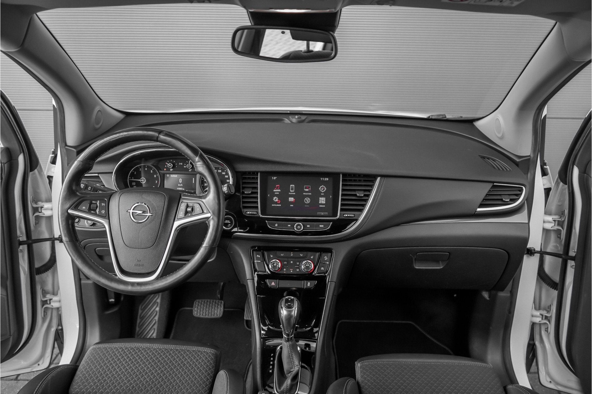 Opel Mokka X 1.4 Turbo 4x4 Innovation Navi Camera Trekhaak S, Auto's, Automaat, 12 maanden, Gebruikt, Automatische klimaatregeling