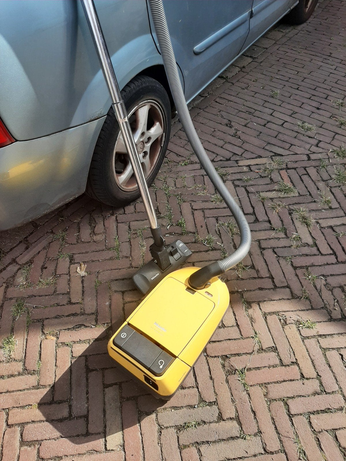 stofzuiger 1400 watt, Ophalen of Verzenden, 1200 tot 1600 watt