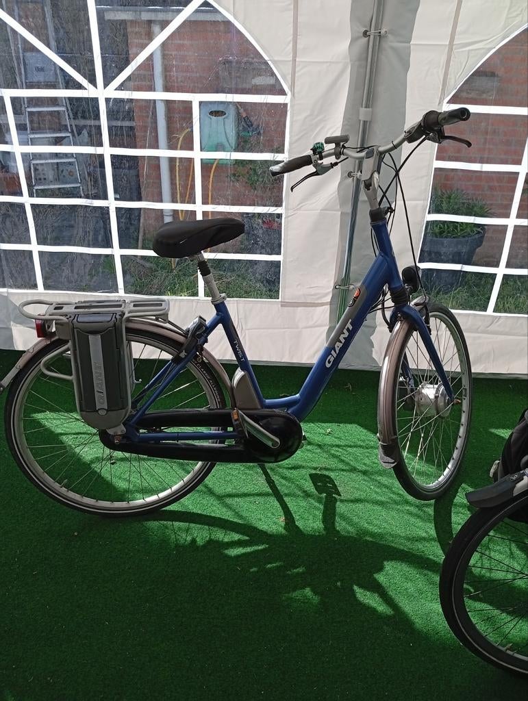 Giant Twist elektrische fiets - Blauw, Fietsen en Brommers, Elektrische fietsen, Ophalen, Minder dan 30 km per accu, Gebruikt