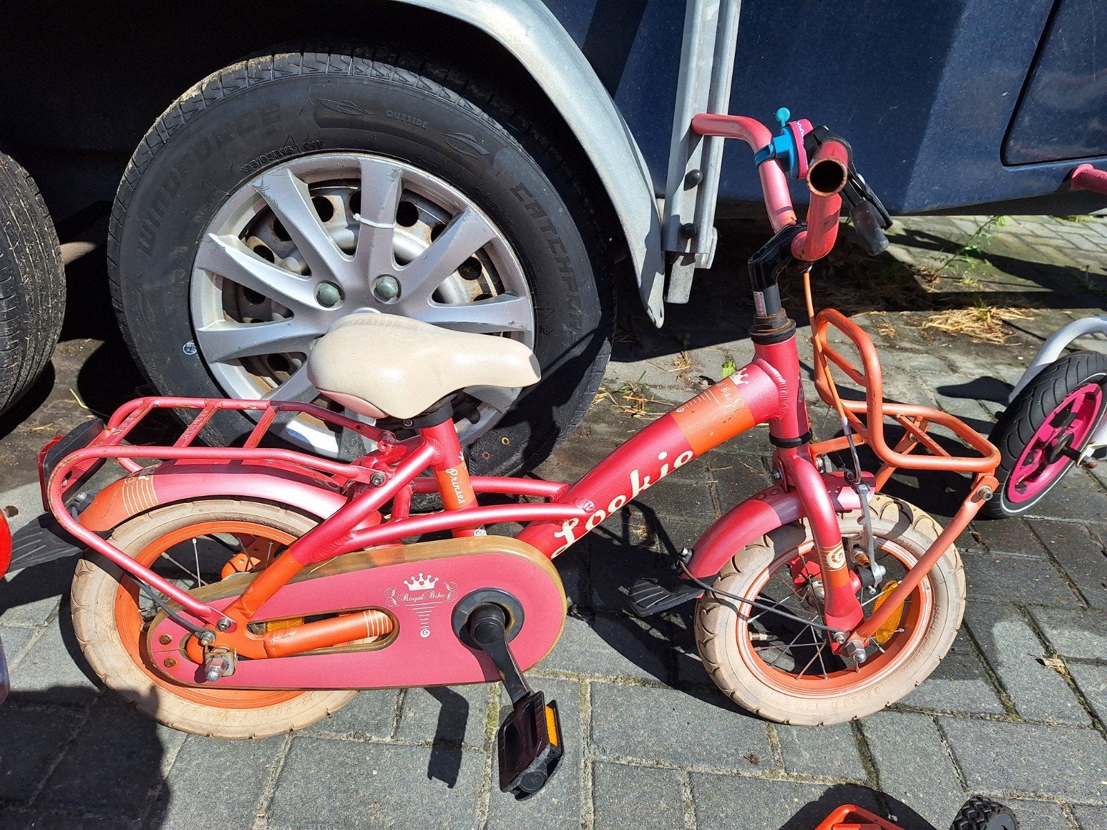loekie meisjesfiets, Ophalen, Zijwieltjes, Gebruikt, Loekie