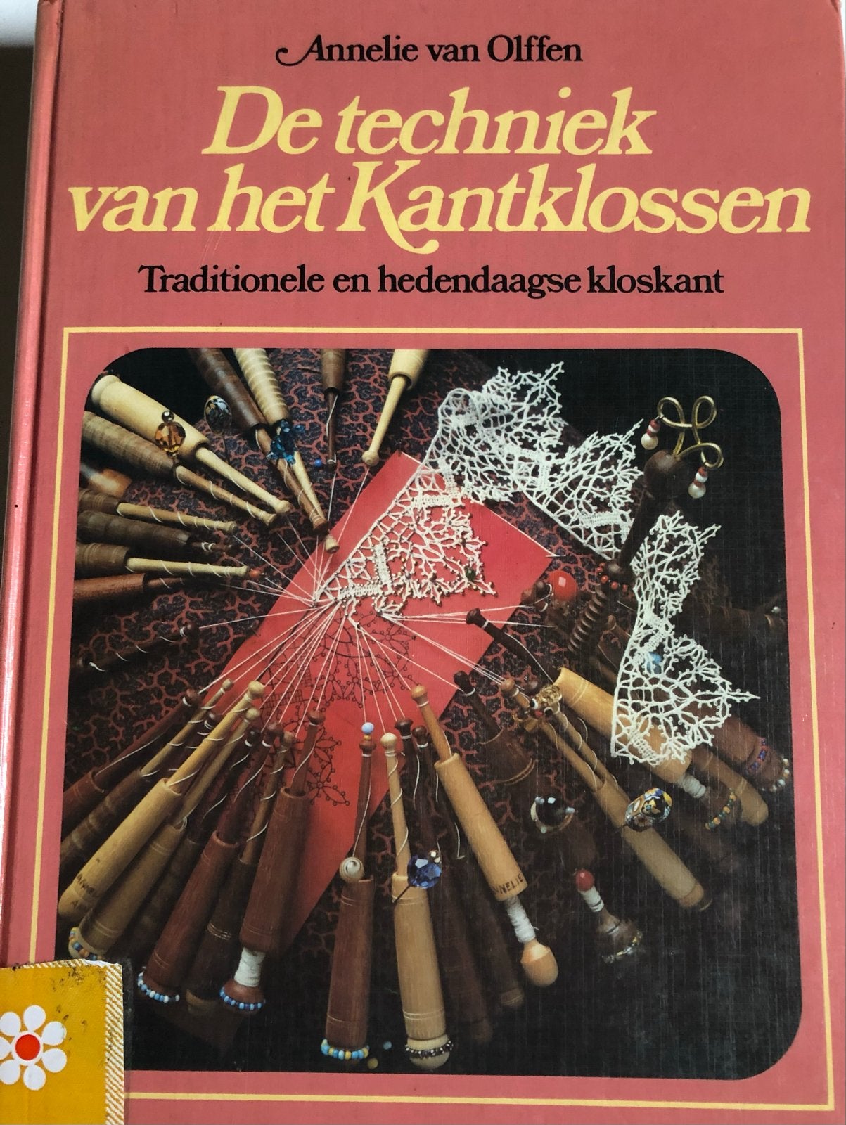 Kantklosboek —De techniek van het Kantklossen, Ophalen of Verzenden, Gebruikt, Boek of Tijdschrift