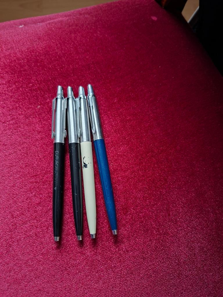 4 Parker balpoints zonder vulling, Ophalen of Verzenden, Vulpen, Parker