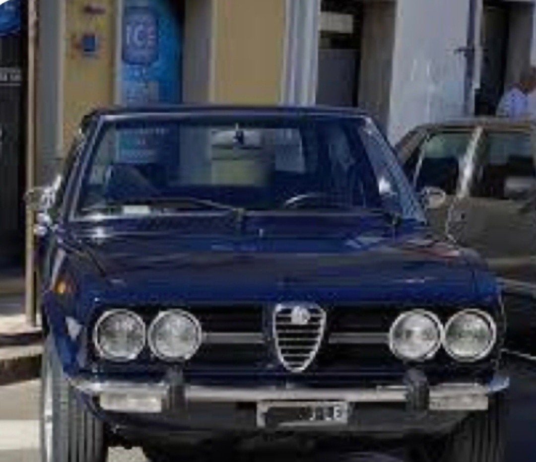 Gezocht: Alfa Romeo Alfetta 1.8 Scudo Stretto (1972) 1:1, Ophalen of Verzenden, Gebruikt, Auto, Overige merken