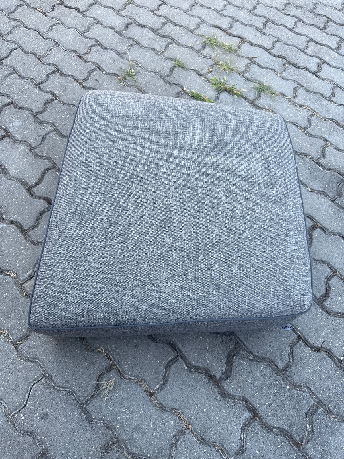 Nieuw Borek kussen - Grijs zitkussen voor buiten, Huis en Inrichting, Overige merken, Vierkant, Nieuw, Ophalen of Verzenden