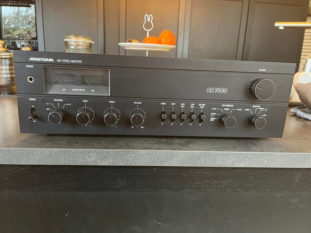 Aristona ar1400 versterker, Audio, Tv en Foto, Versterkers en Receivers, Ophalen of Verzenden, Zo goed als nieuw, Minder dan 60 watt