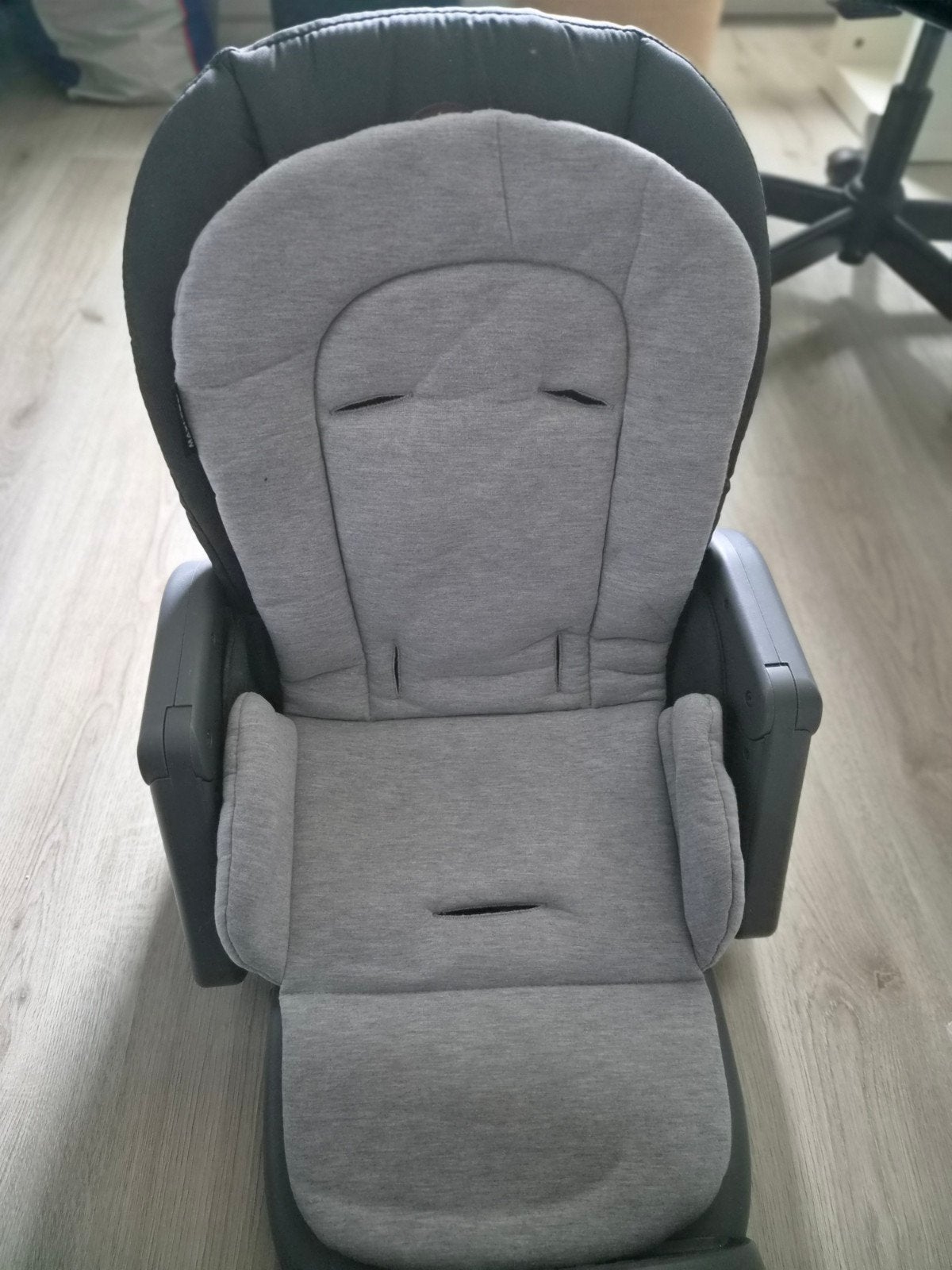 Maxi-Cosi Minla Meegroeikinderstoel, Kinderen en Baby's, Ophalen of Verzenden, Gebruikt, Meegroeistoel, Stoelverkleiner