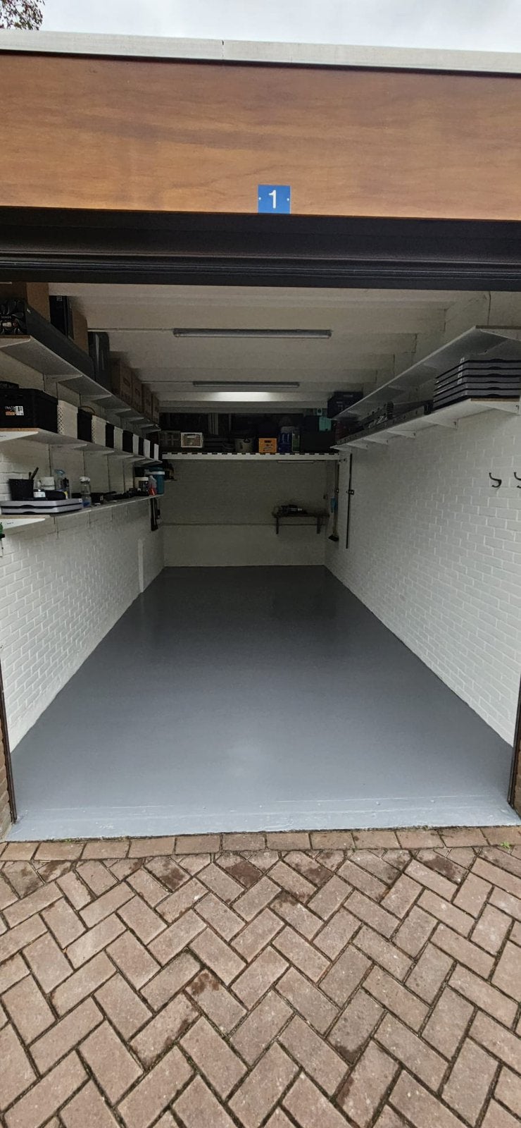 Egaliseren & Vloerverwarming Dichtsmeren, epoxy coating