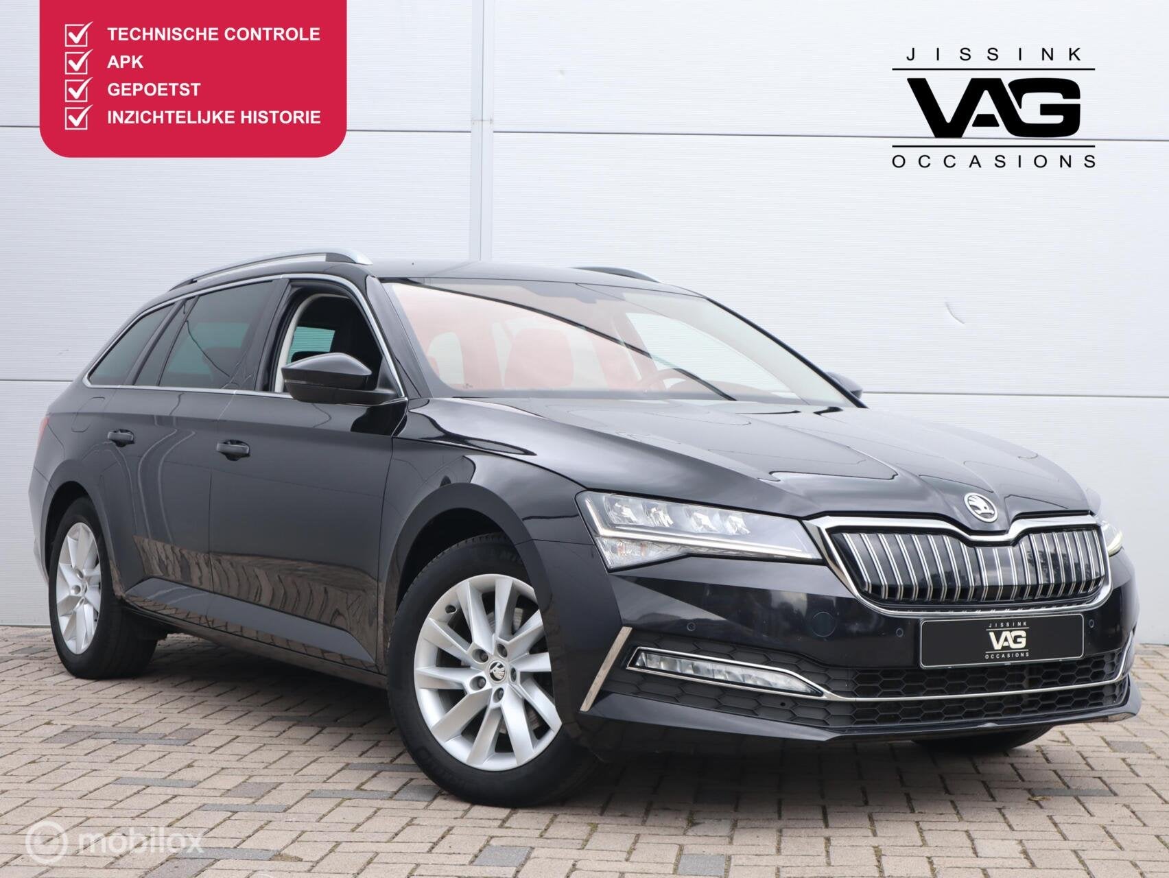 Skoda Superb Combi 1.4 TSI iV ACC CARPLAY TREKHAAK, Auto's, Dealer onderhouden, Gebruikt, 4 cilinders, Zwart