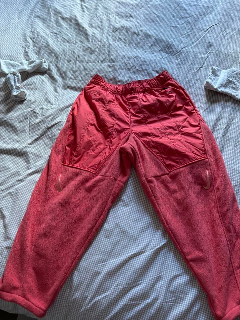 Nike fleece swoosh pants mt M., Maat 38/40 (M), Oranje, Ophalen of Verzenden, Zo goed als nieuw