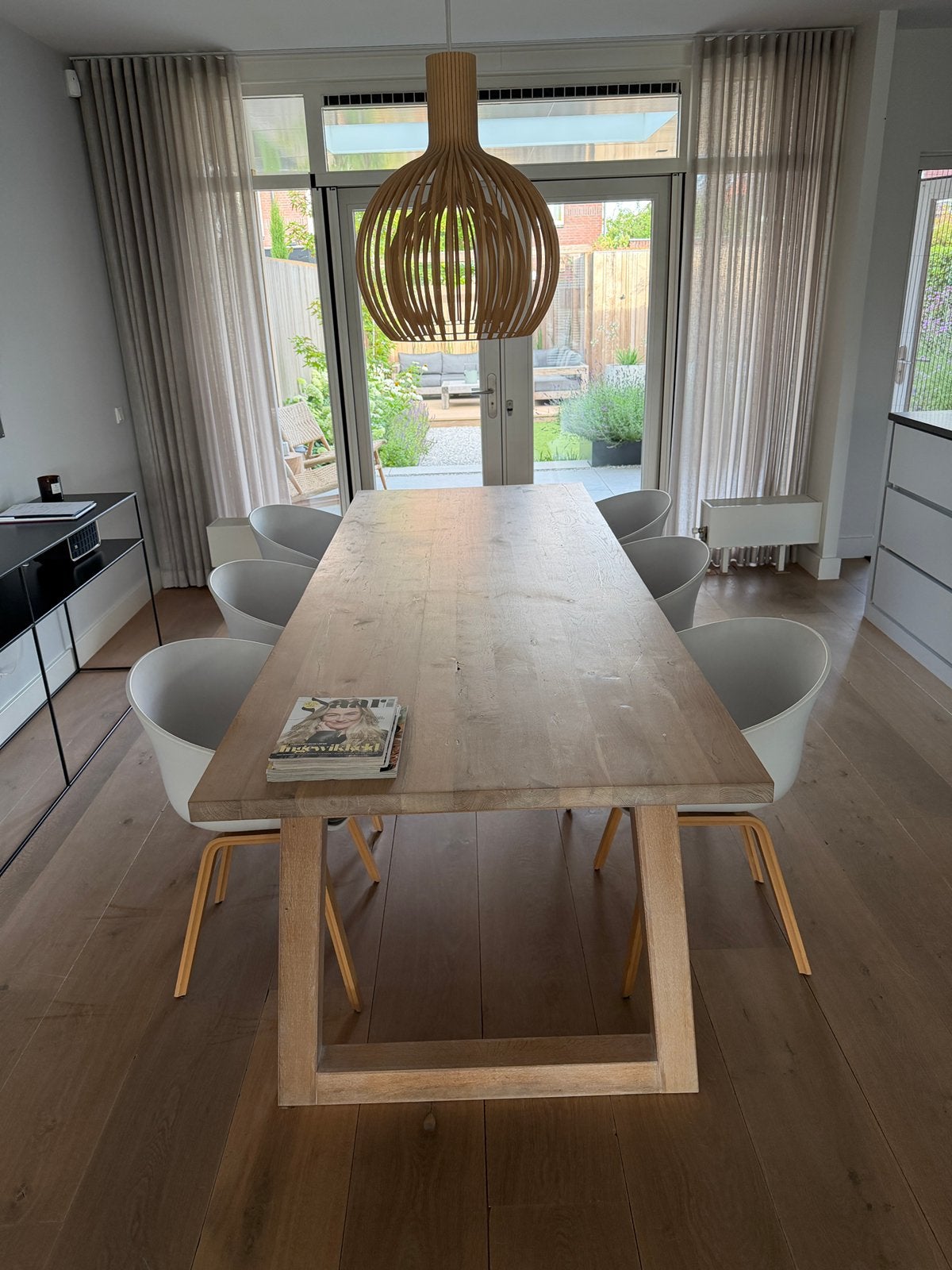 Hay stoelen en eiken tafel, Ophalen, Gebruikt, Eikenhout, 200 cm of meer