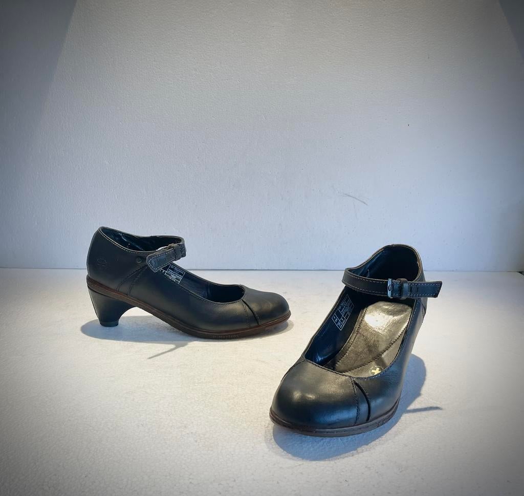 Dr. Martens Air Cushion Sole hakken pumps zwart 39 UK 6, Kleding | Dames, Schoenen, Ophalen of Verzenden, Zwart, Schoenen met lage hakken