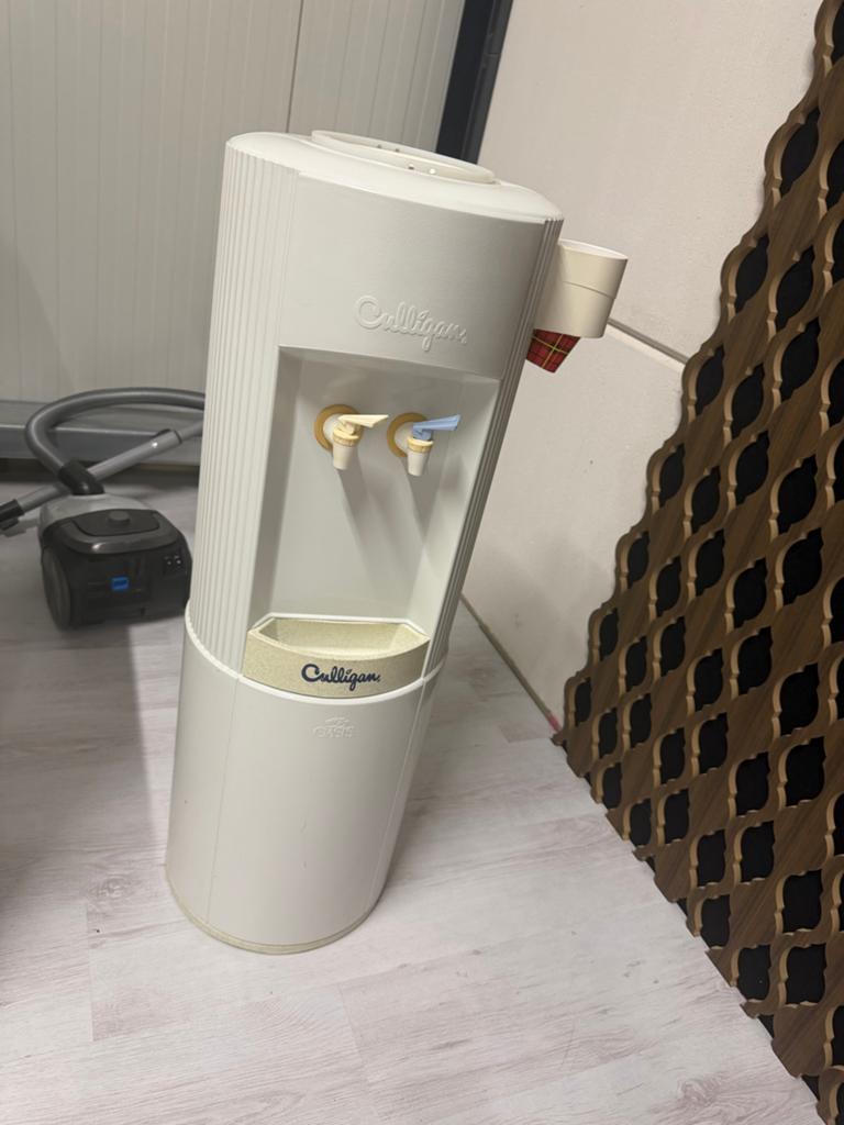 Culligan Waterkoeler met Koelsysteem - Fris Water voor Kanto, Ophalen, Gebruikt, Waterkoeler