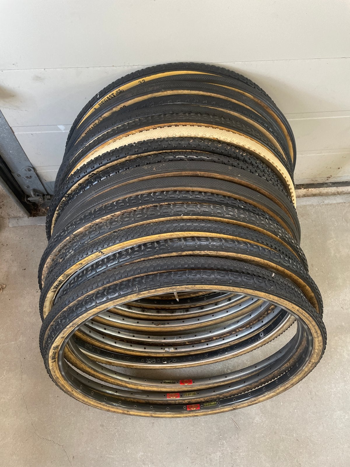 Dugast tubes  - diverse profielen, Fietsen en Brommers, Fietsonderdelen, Gebruikt, Band, Ophalen of Verzenden, Rubber