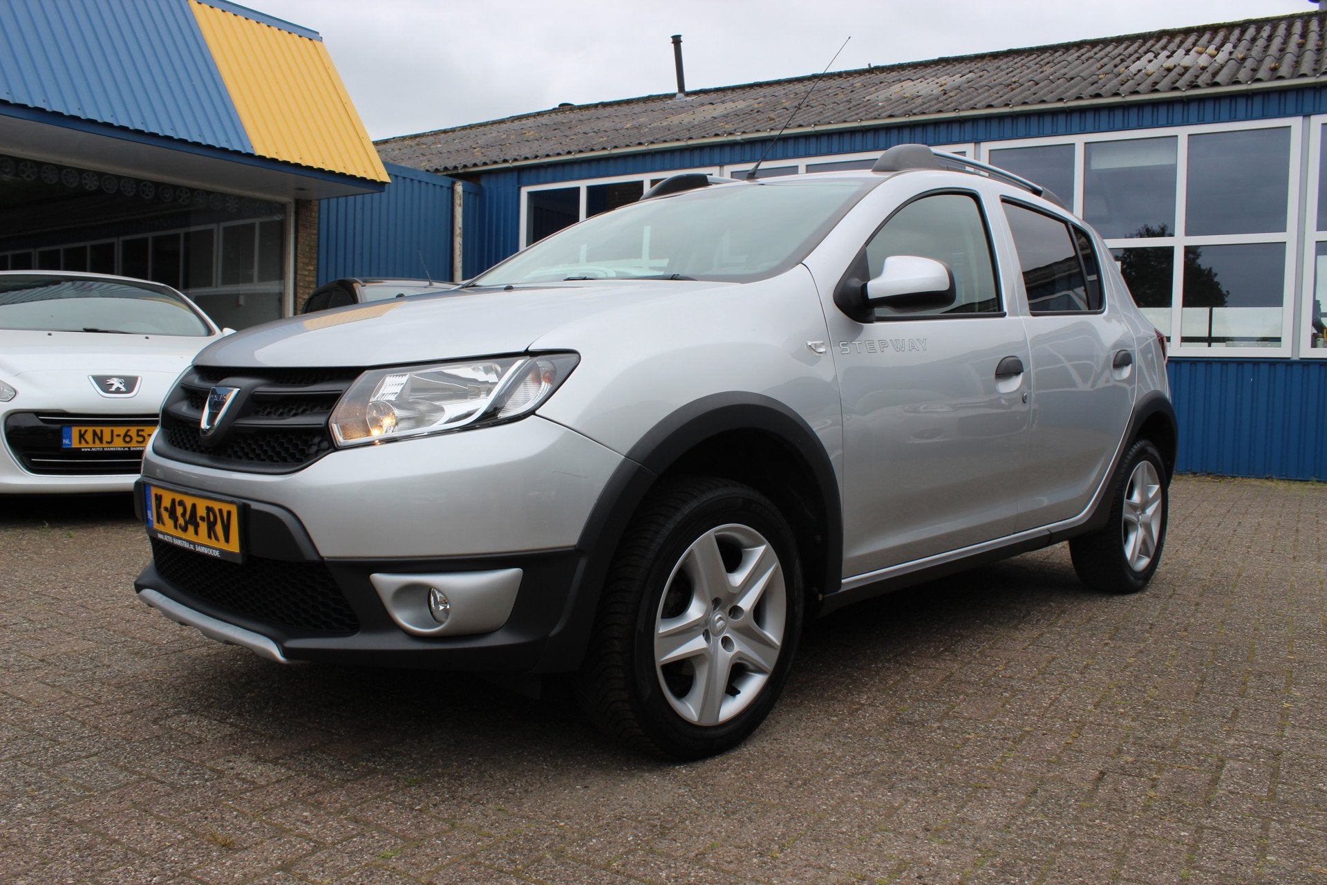 Dacia Sandero 0.9 TCe "Stepway Ambiance" 90 Pk (bj 2016), Voorwielaandrijving, 898 cc, Stof, Bedrijf