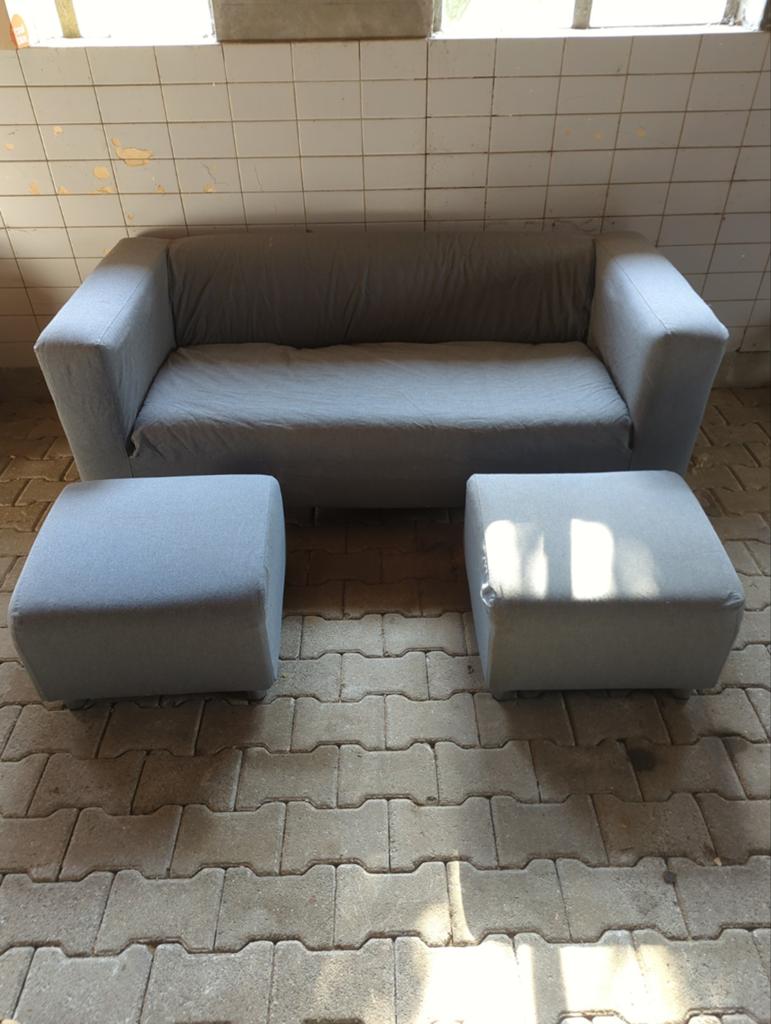 IKEA Klippan bank met twee hockers, Ophalen, 125 cm of meer, Zo goed als nieuw, Stof