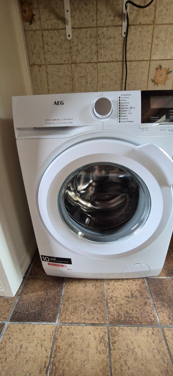 AEG 6000 Serie Lavamat Wasmachine - Zo goed als nieuw, Witgoed en Apparatuur, Ophalen, 1200 tot 1600 toeren, 8 tot 10 kg, Wolwasprogramma
