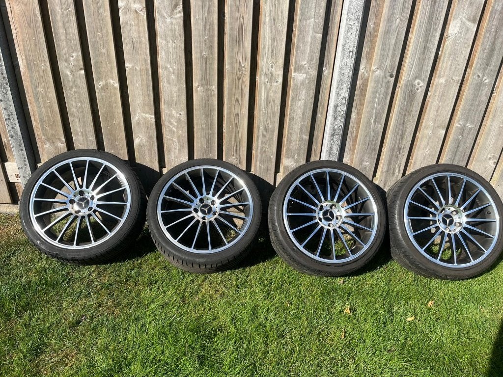 19 inch Mercedes AMG-look breedset velgen + A-merk banden, Gebruikt, Banden en Velgen, Personenwagen, Zomerbanden