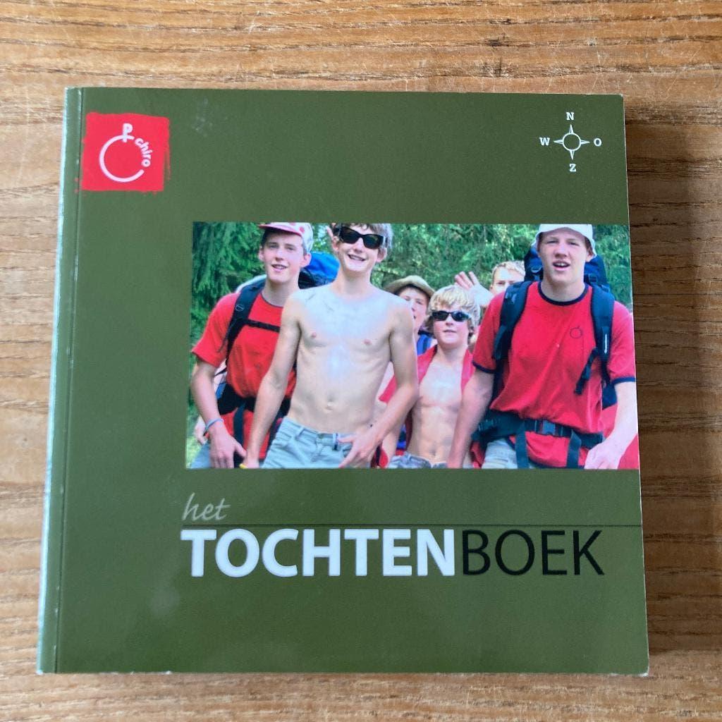Chiro - Het tochtenboek, Verzamelen, Scouting, Ophalen of Verzenden, Zo goed als nieuw, Boek of Tijdschrift