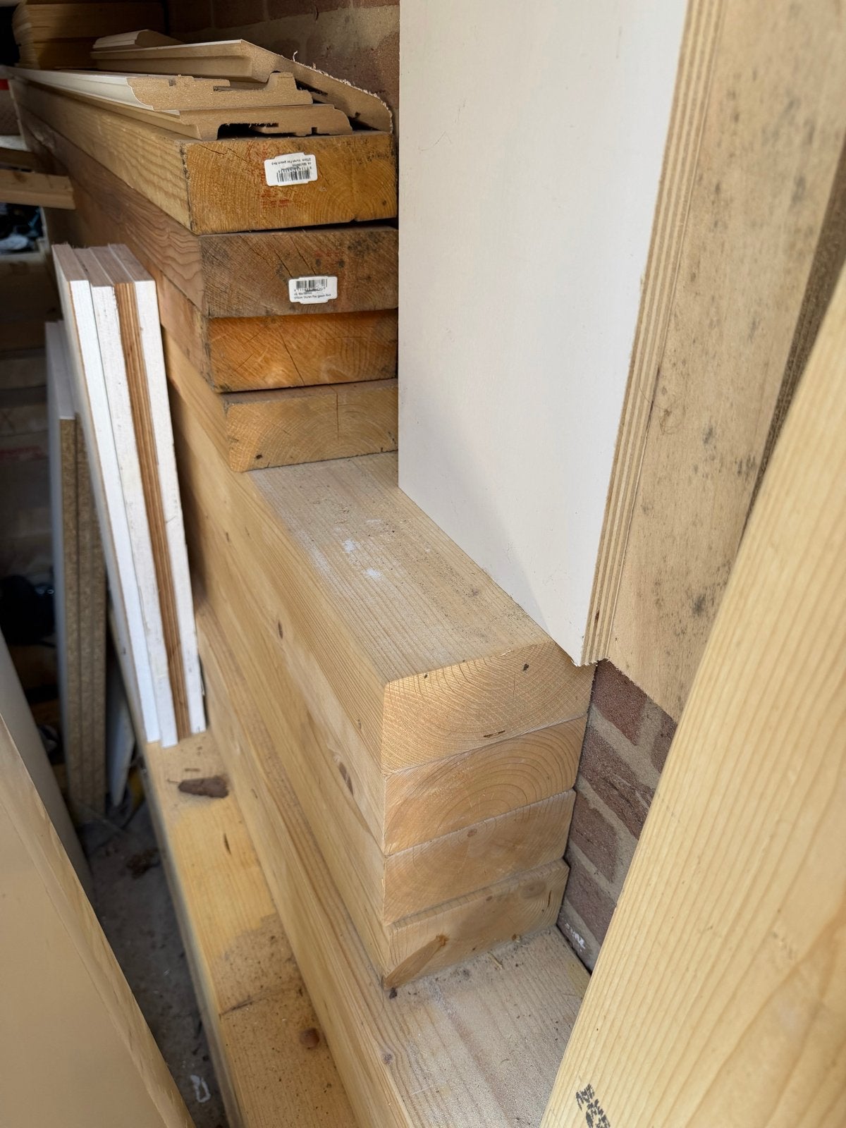 Houten balken van verschillende diktes en lengtes, Gebruikt, Ophalen of Verzenden, Balk, Overige houtsoorten