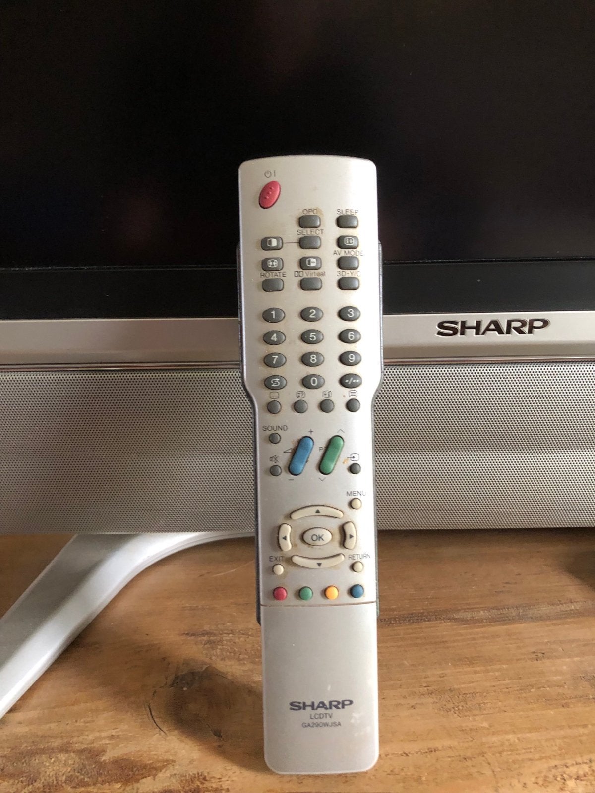 Sharp Aquos LCD TV 26 inch met afstandsbediening, Ophalen, Gebruikt, Sharp, 60 tot 80 cm