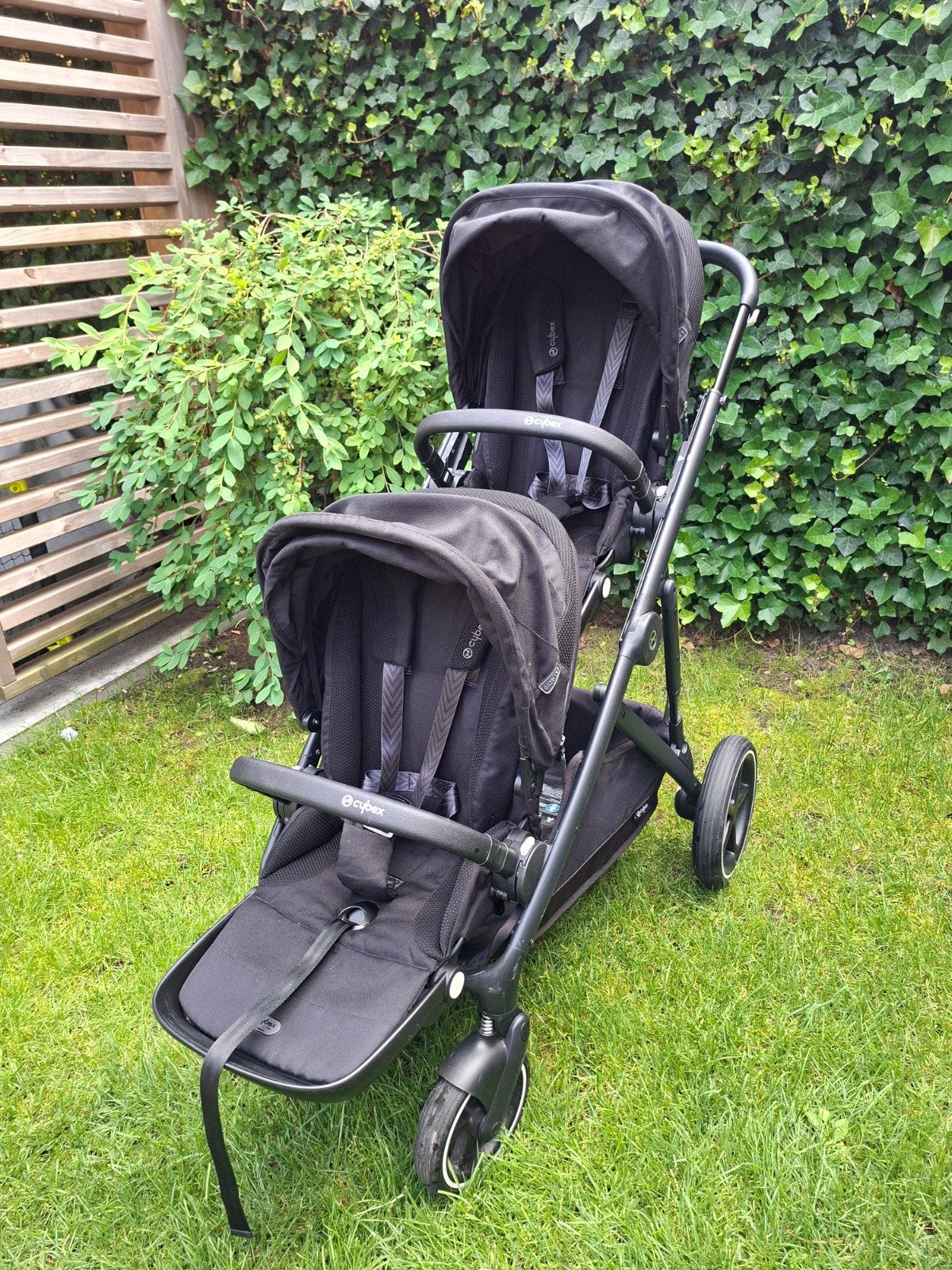 Duo kinderwagen Cybex Gazelle S + isofix en Cybex maxicosi, Kinderen en Baby's, Kinderwagens en Combinaties, Ophalen, Zo goed als nieuw