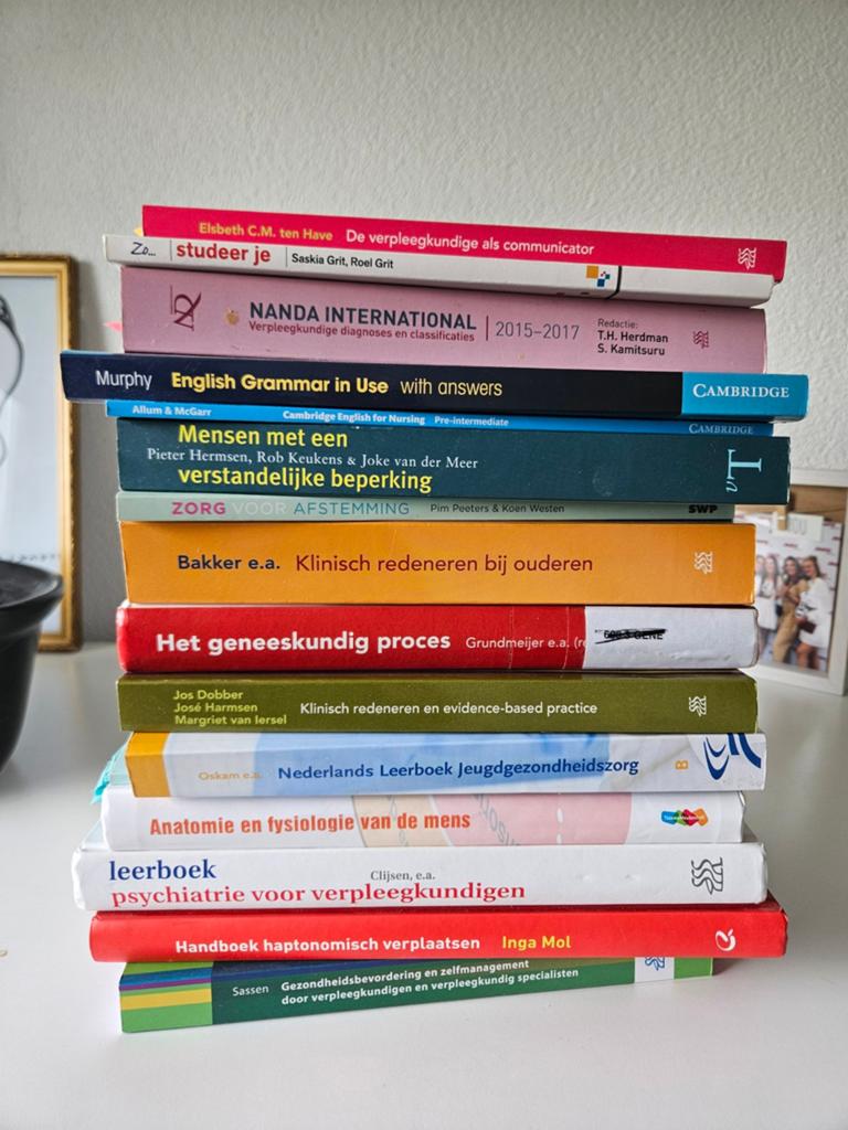 HBO Verpleegkunde studieboeken, Ophalen of Verzenden, Beta, Zo goed als nieuw, HBO