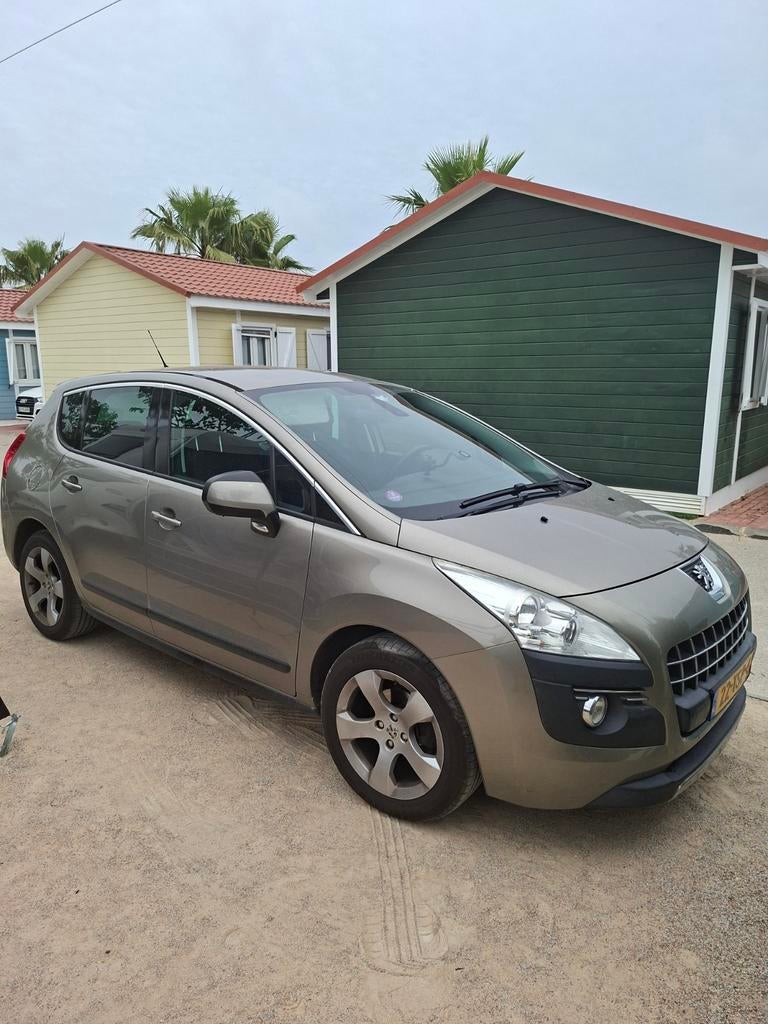 Peugeot 3008 1.6 VTI 2012 Grijs, Voorwielaandrijving, 1374 kg, 4 cilinders, 75 €/maand