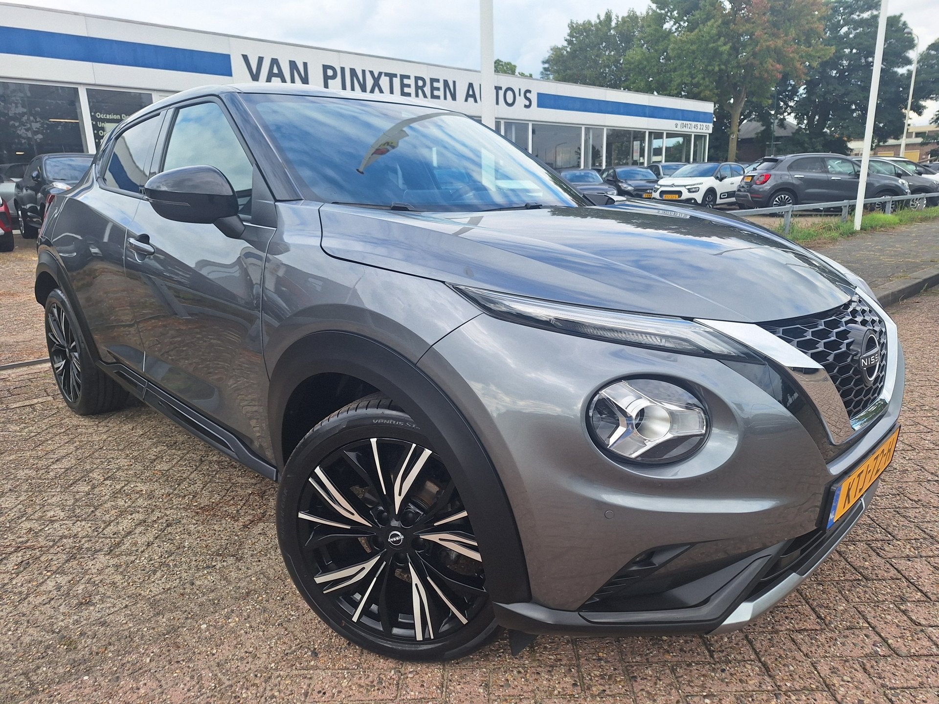 Nissan Juke 1.0 DIG-T N-Design 7x op VOORRAAD (bj 2023), Auto's, Voorwielaandrijving, 12 maanden, Stof, 116 pk