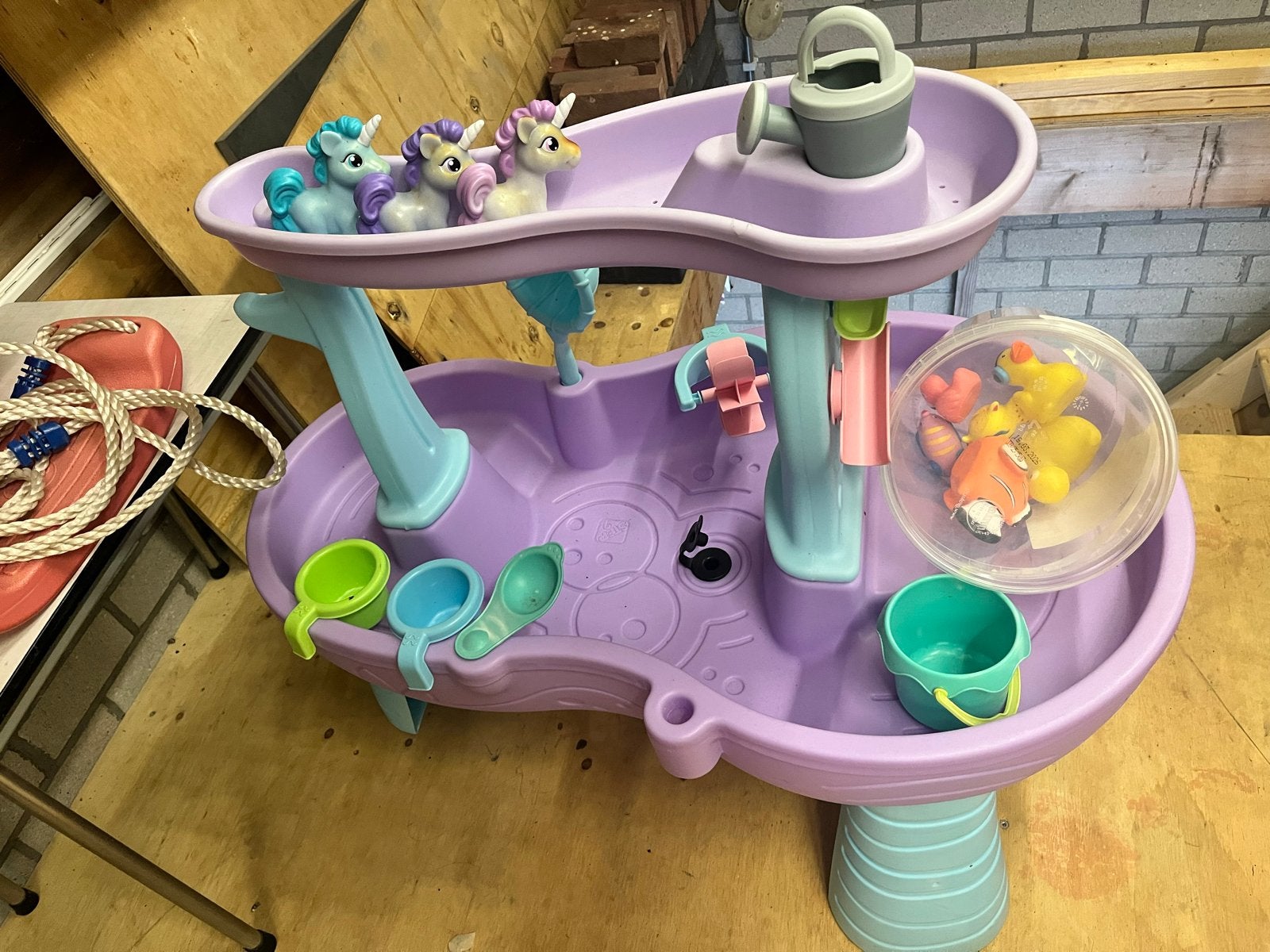 Step2 Watertafel met extra speeltjes, Kinderen en Baby's, Ophalen, Gebruikt