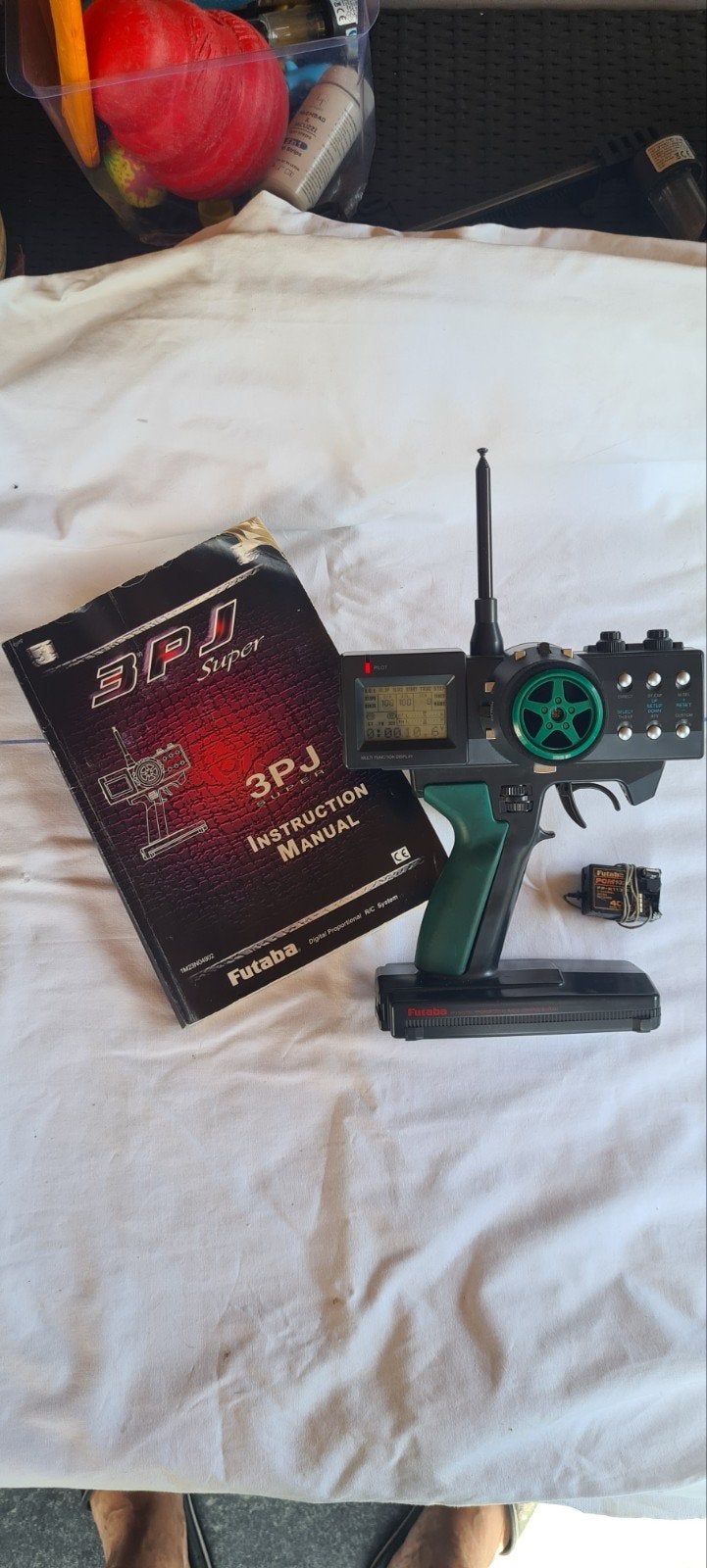 Futaba 3PJ Digital R/C System, Hobby en Vrije tijd, Gebruikt, Onderdeel, Overige schalen, Overige typen