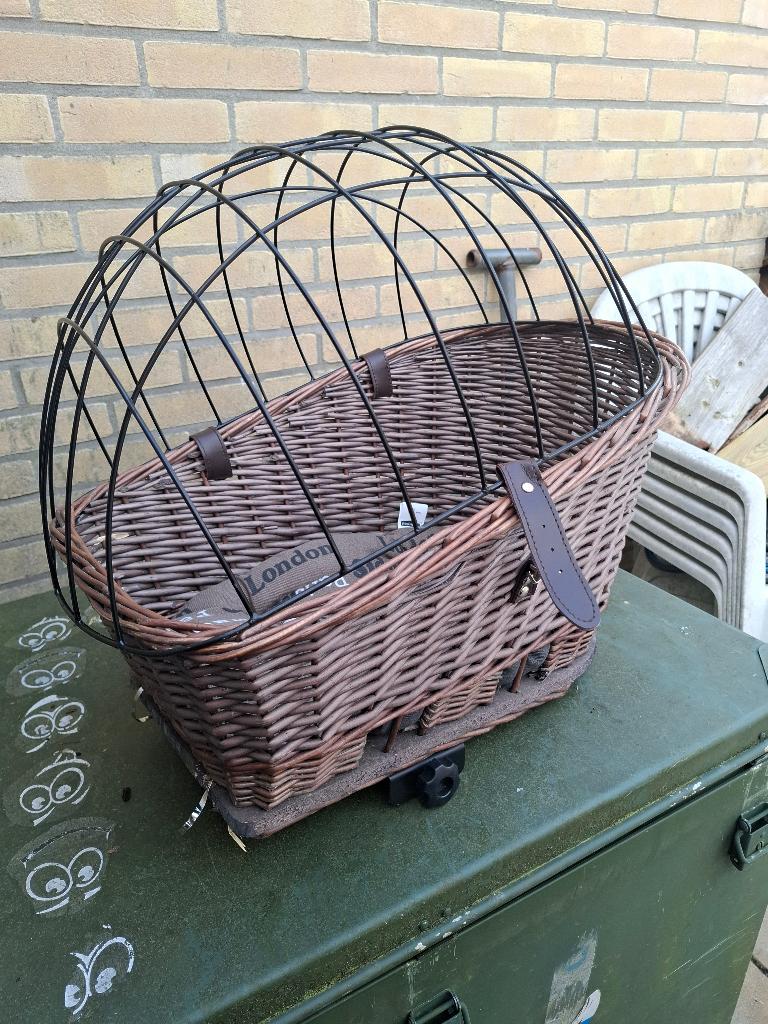 Te koop hondenmand voor achterop de fiets, Ophalen, Zo goed als nieuw, Fietsmand