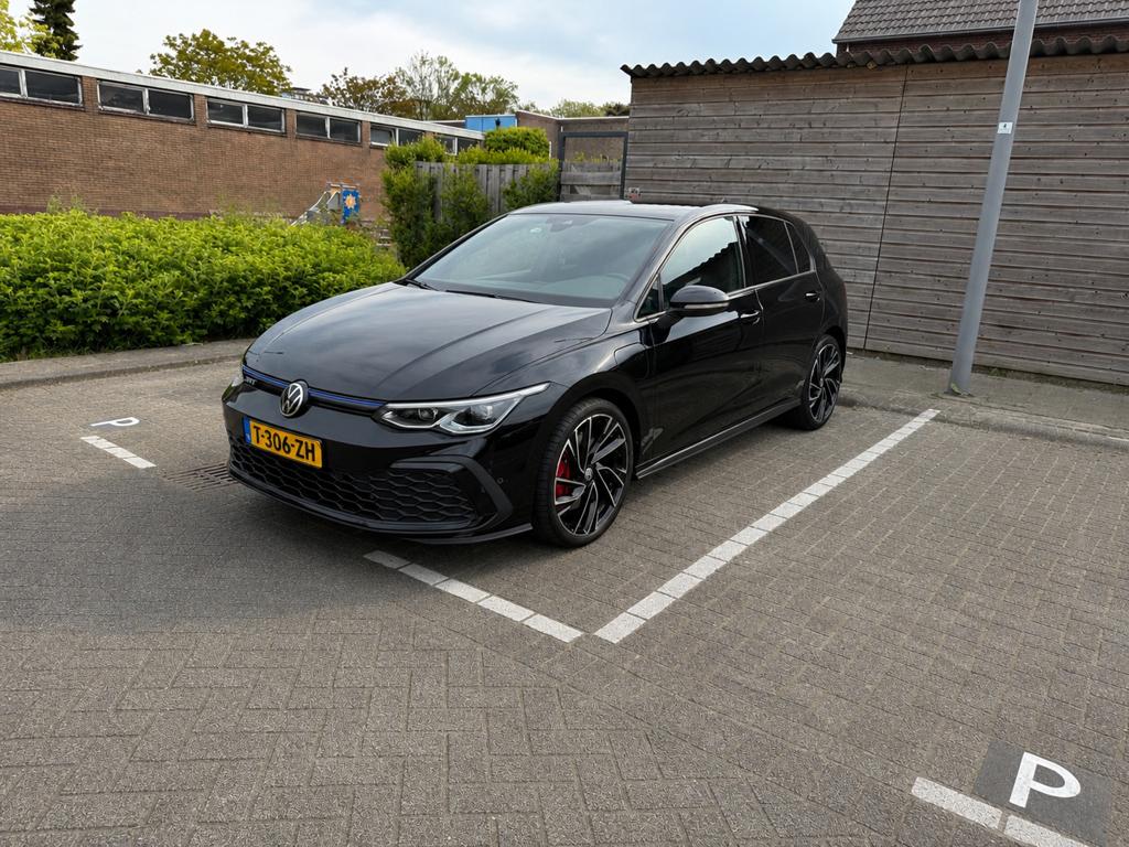 Volkswagen Golf 8 GTE 1.4 Ehybrid 245pk DSG 2021 Zwart, Auto's, 4 cilinders, Zwart, Plug-in hybride, 1395 cc