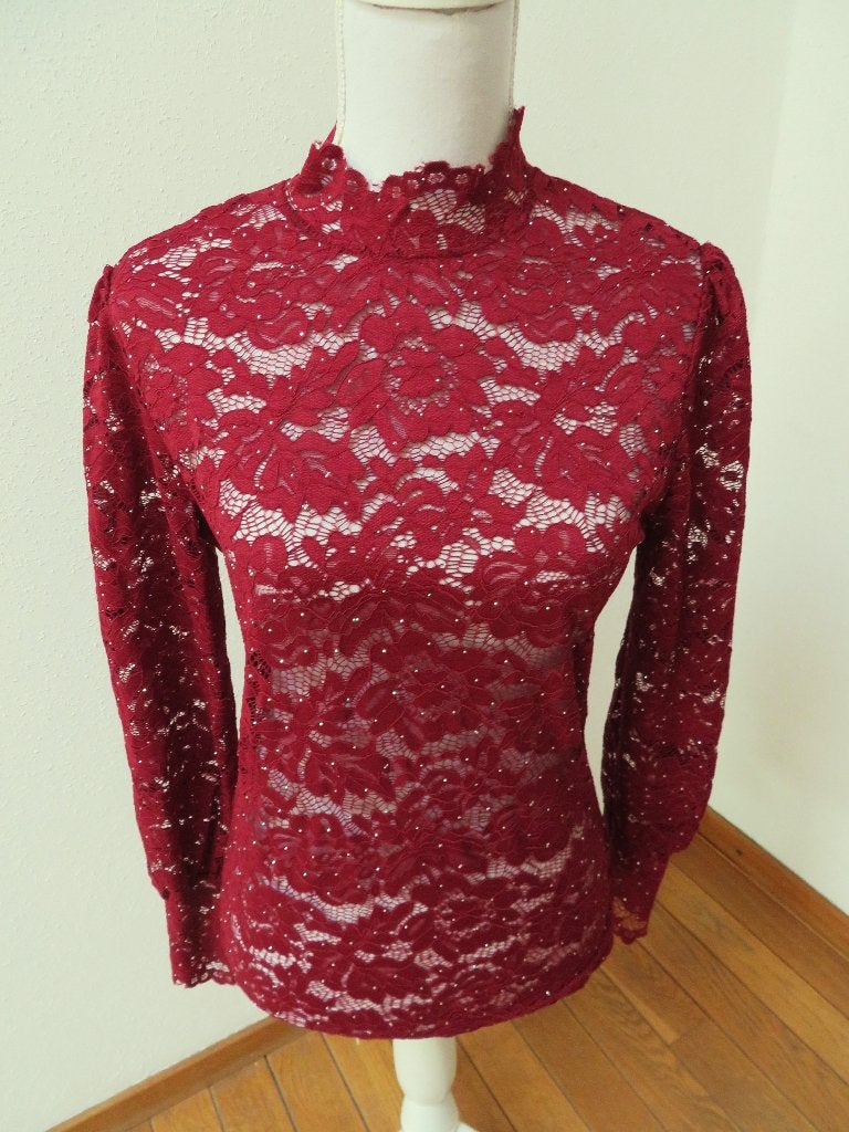 T58 AZZURRO nieuw kant shirt donker rood S/M = 36, Azzurro, Nieuw, Ophalen of Verzenden, Lange mouw