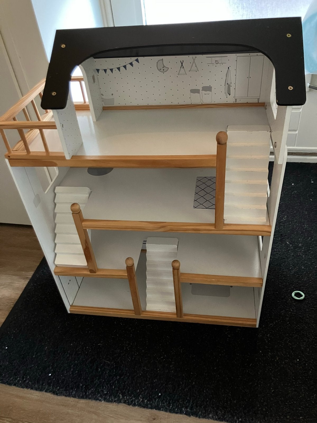 Petit Amelie groot poppenhuis met meubels en poppetjes, Ophalen, Gebruikt, Poppenhuis