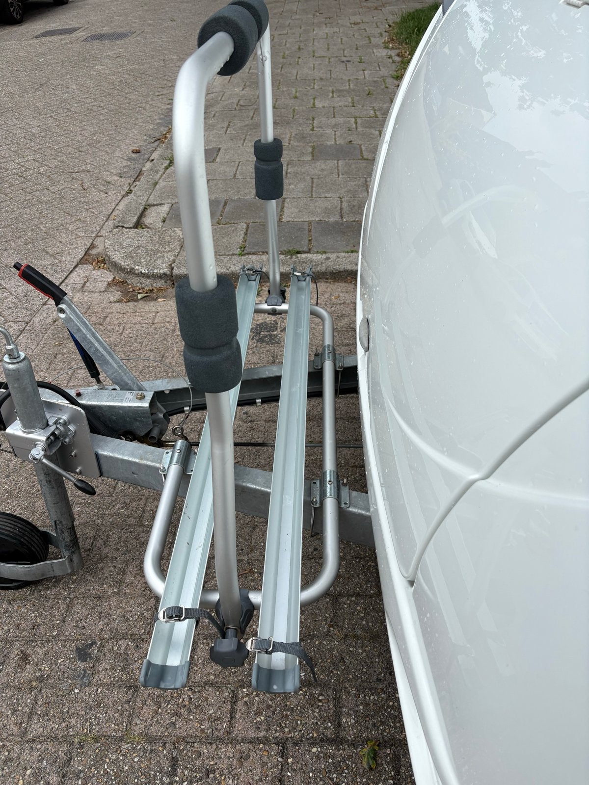 Fietsendrager voor caravan - Eenvoudig en stevig, Ophalen, Gebruikt