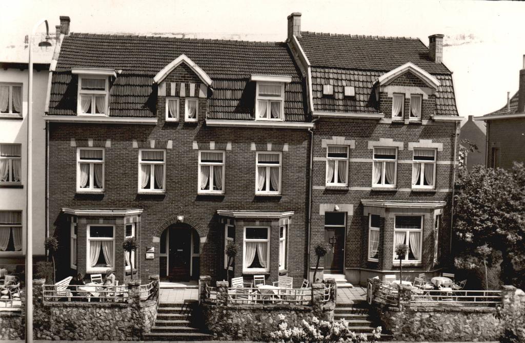 Valkenburg, Pension vd Gronden (1963) 131236, Verzamelen, Ophalen of Verzenden, 1960 tot 1980, Gelopen, Limburg