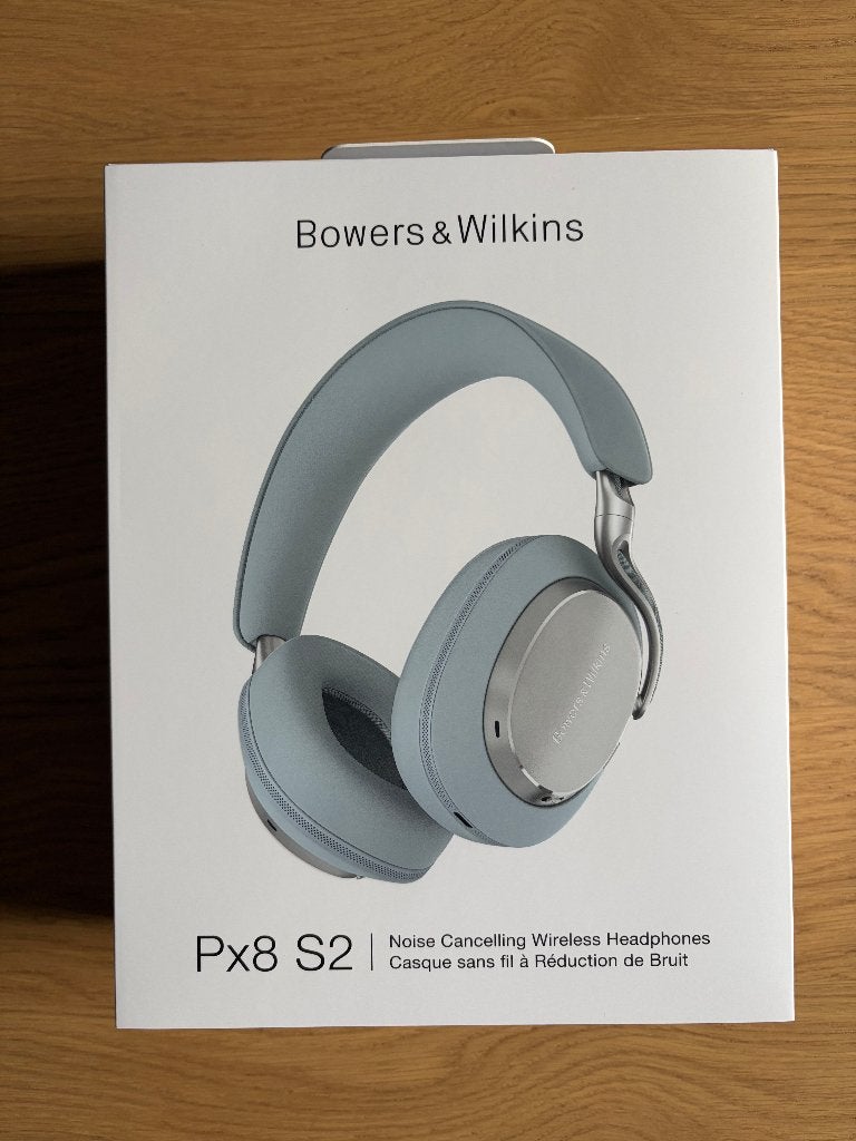 Bowers & Wilkins Px8 S2 | Pearl Blue | New in sealed box