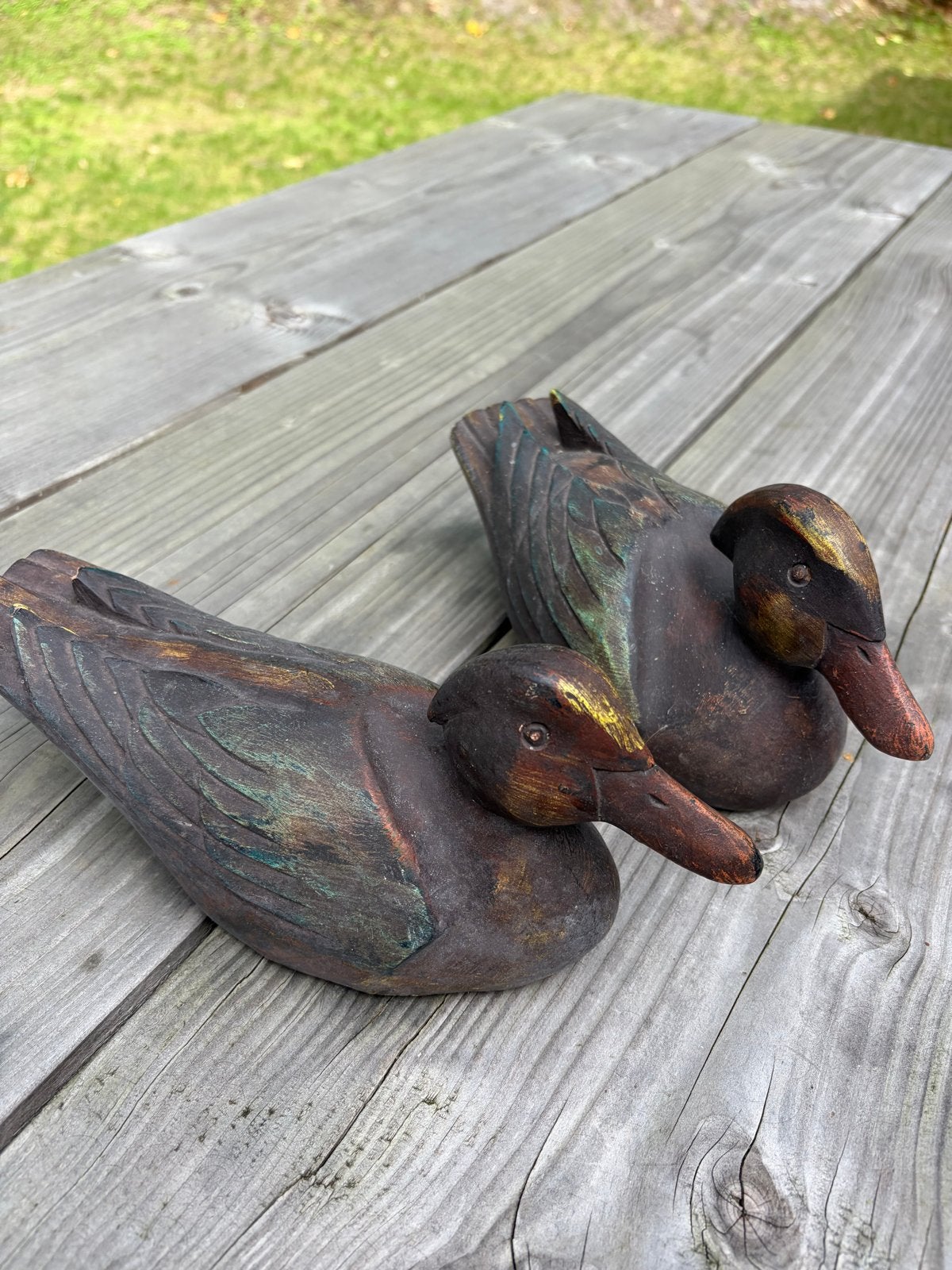 Set van 2 handgesneden houten eenden, Ophalen of Verzenden, Handgemaakt, 20 - 50 cm, Beeld