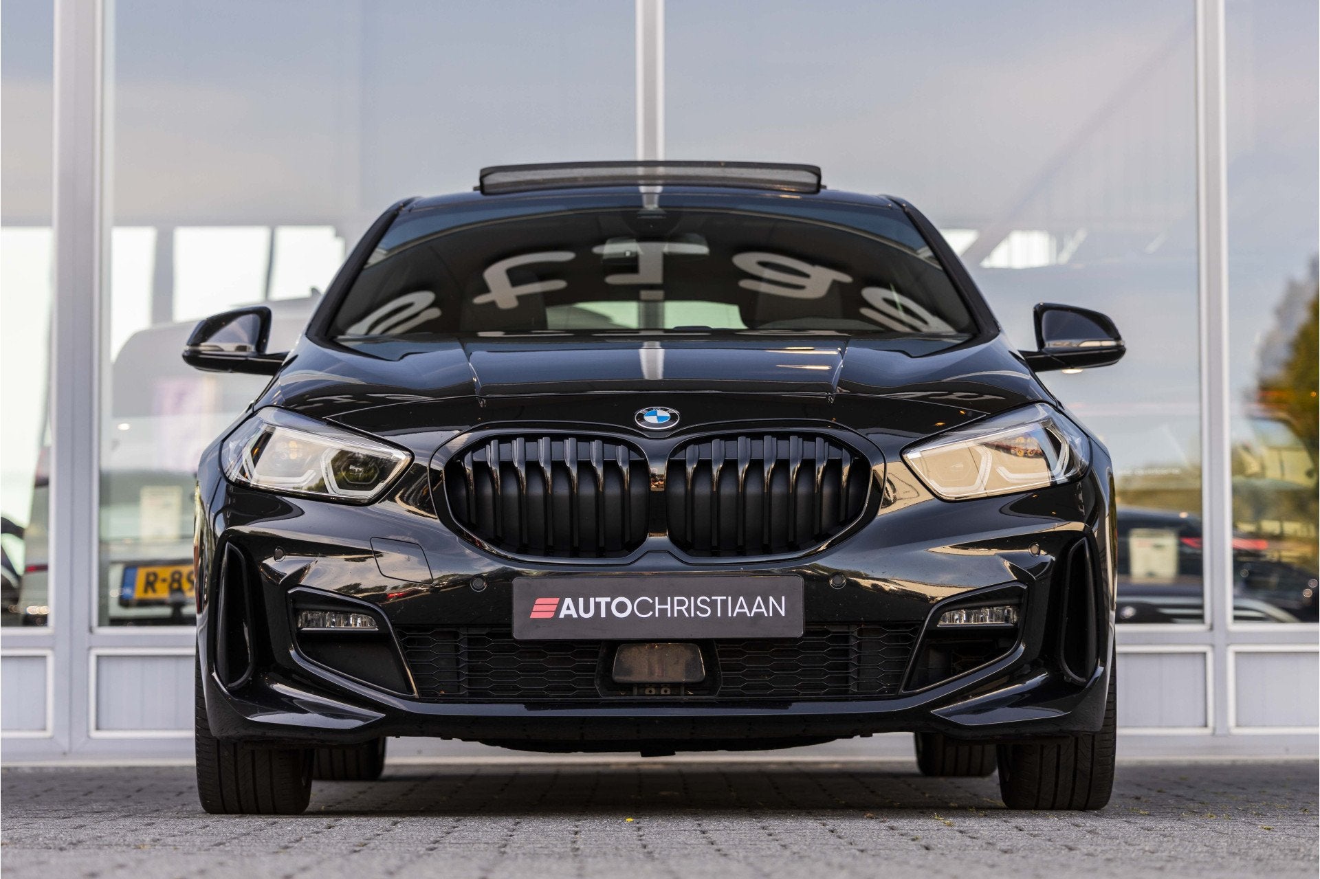 BMW 1-serie 120i M-Sport | Pano | Camera (bj 2023), Auto's, 730 kg, Gebruikt, 4 cilinders, 179 pk