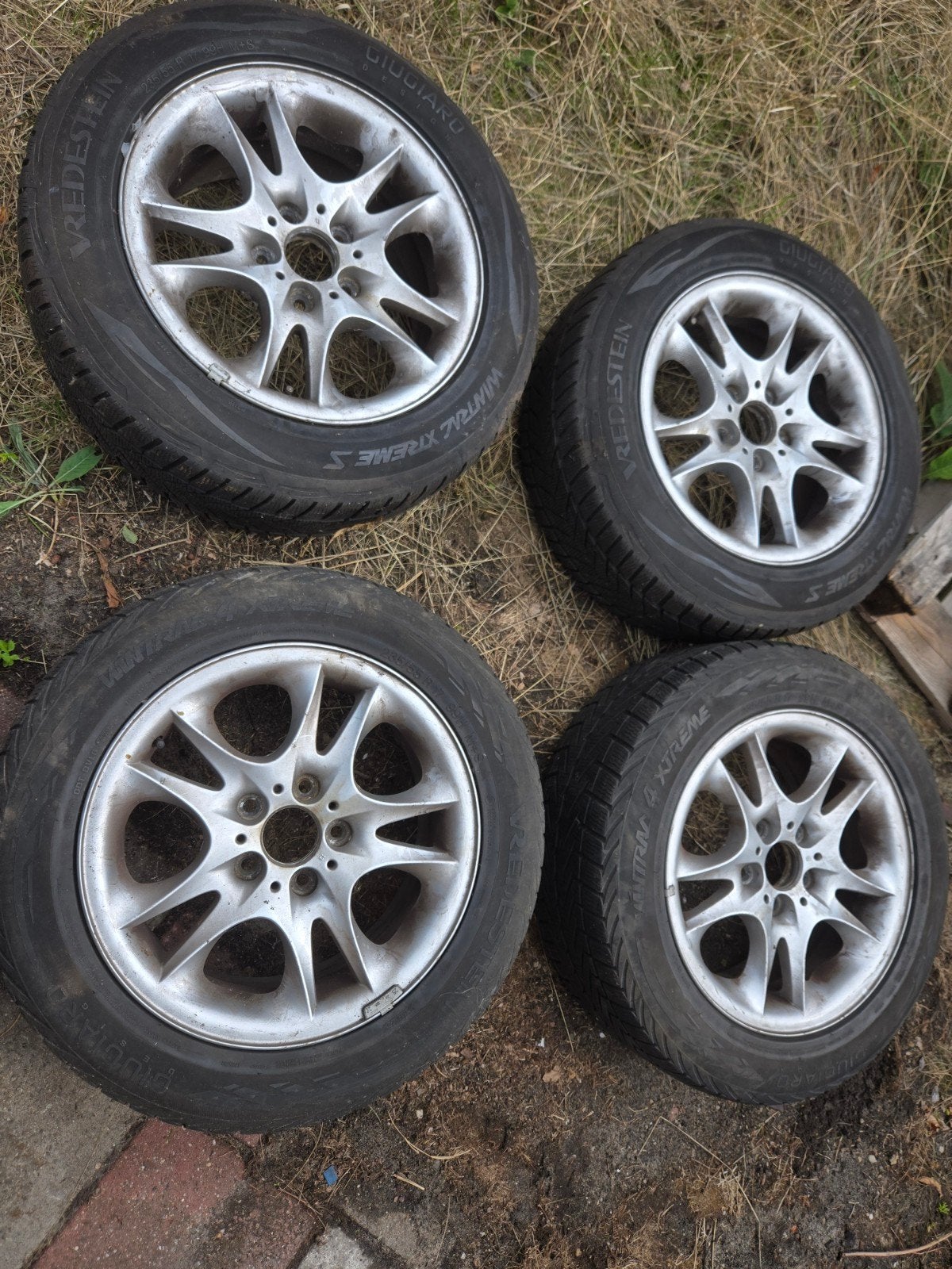 mooie nette bmw velgen met 4 goede winterbanden, Ophalen, Zo goed als nieuw
