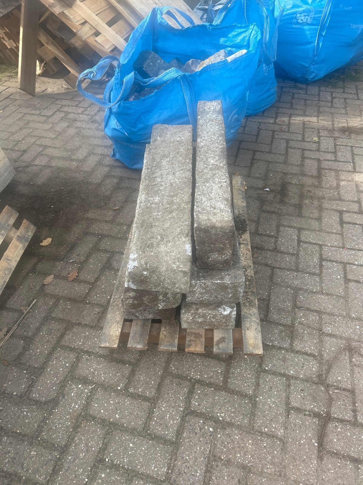 6 granieten kantopsluitingen, Tuin en Terras, Ophalen, Gebruikt, Natuursteen, Overige typen