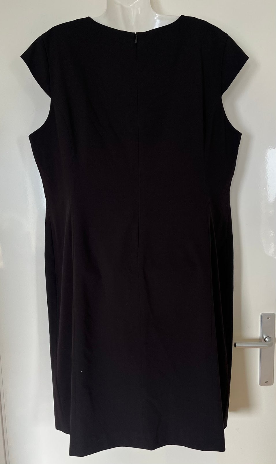 Sixth Sense zwarte jurk maat 50(v), Zwart, Maat 46/48 (XL) of groter, Ophalen of Verzenden, Zo goed als nieuw