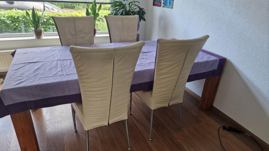 4 eetkamerstoelen, Ophalen
