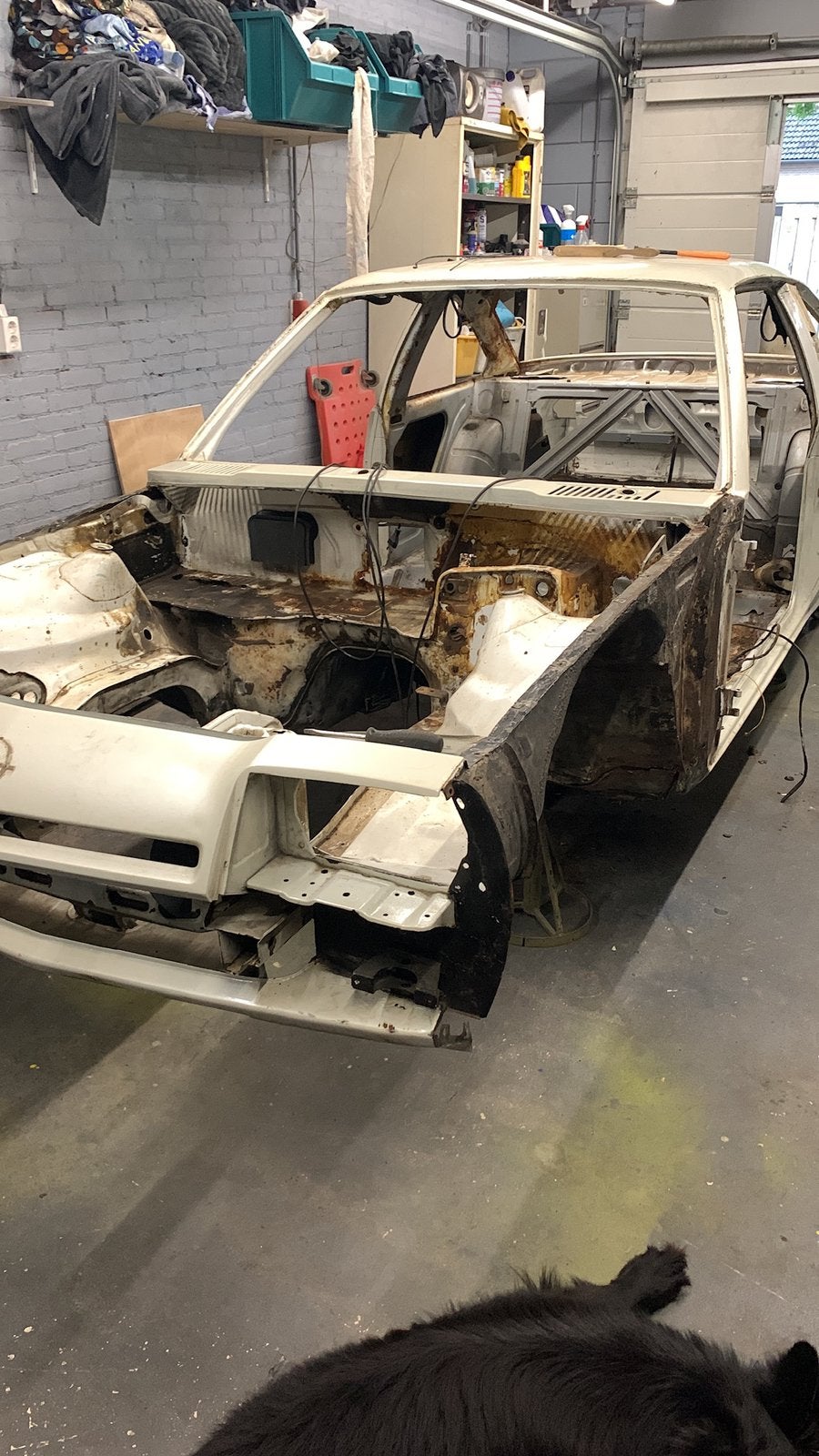 Manta b carrosserie met kenteken 1978 23-XR-96, Ophalen