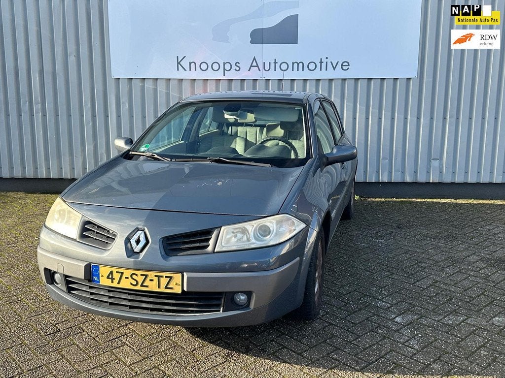 Renault Mégane 1.6-16V Dynamique Luxe Apk 4/27 Airco, Voorwielaandrijving, Stof, Gebruikt, 4 cilinders