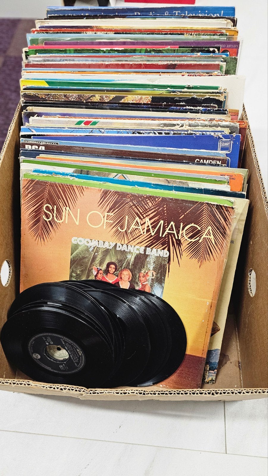 Diverse langspeelplaten en singles - Hele doos, Ophalen of Verzenden