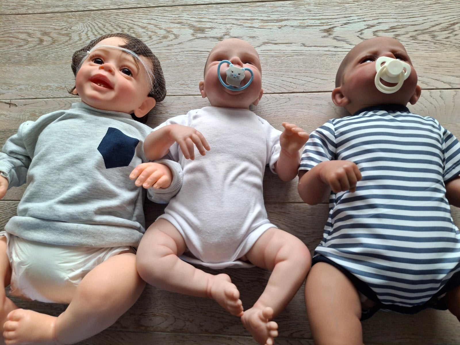 leuke babypoppen nu maar voor 35 euro per stuk, Verzamelen, Ophalen of Verzenden, Nieuw, Pop