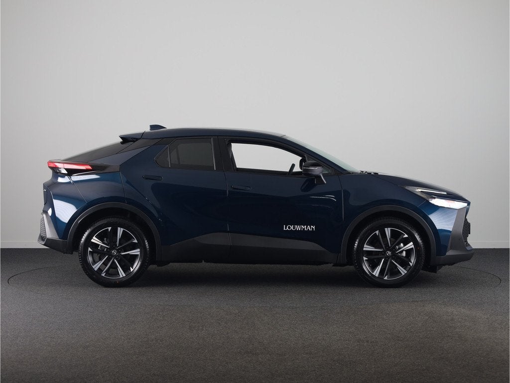 Toyota C-HR 1.8 Hybrid 140 Dynamic *DEMO* | Apple Carplay /, Auto's, Toyota, 12 maanden, Stof, 725 kg, 4 cilinders