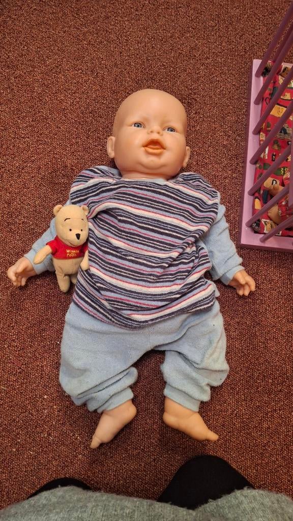 Complete set poppen met toebehoren zoals poppenwagen en wieg, Ophalen, Zo goed als nieuw, Babypop